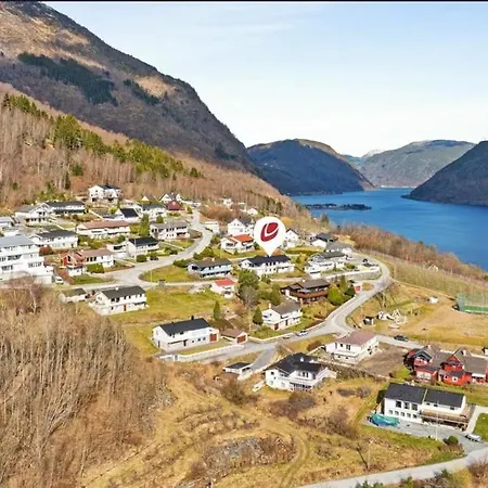 U Maxa , Cale Mieszkanie Na Wylacznosc Konukevi *