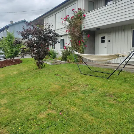 Konukevi U Maxa , Cale Mieszkanie Na Wylacznosc Sogndal
